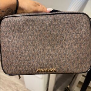 Michael Kors Jet set large toiletry bag